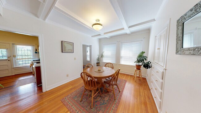 3513 Wyandotte St Unit 1
