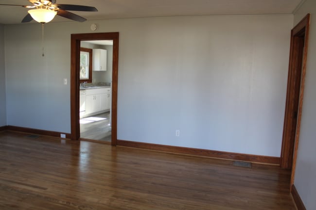 Photo - 621 Lamont St