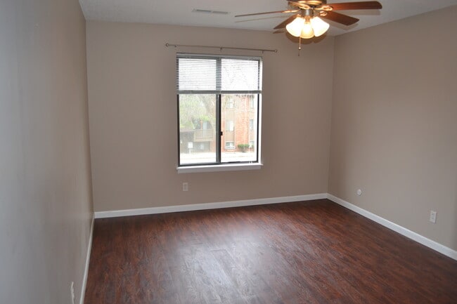 Photo - 430 Woodside Trail Unit 18