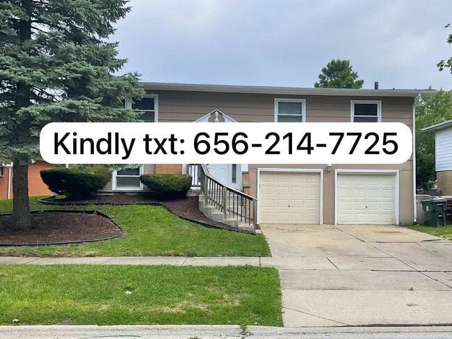 Building Photo - 821 W Manor Ct Rental
