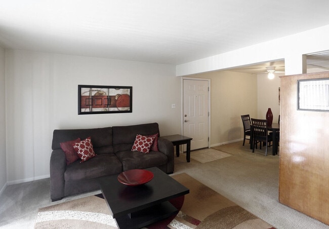 Photo - Brookwood Apartments