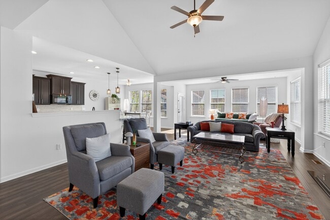 2719 Van Cliburn Cir