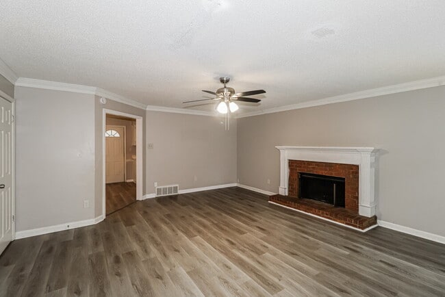 329 Locust Grove Dr