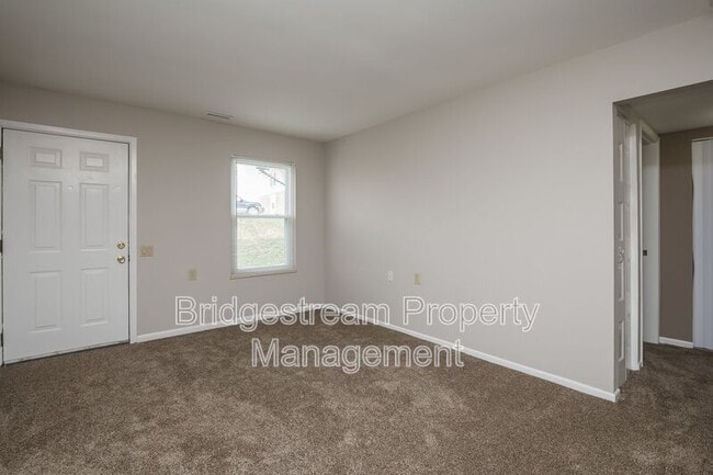 Photo - 1413 Forest Ln