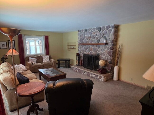 Photo - Furnished Mid-term Rental