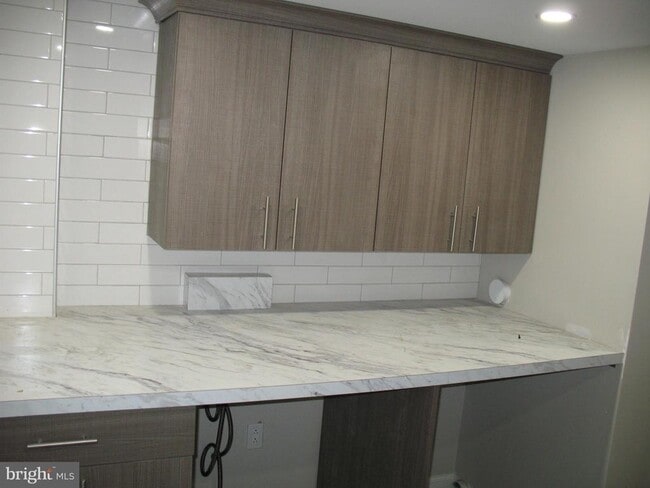 Photo - 1804-6 Kings Hwy