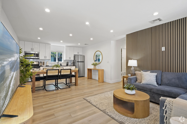 Building Photo - 7421 Nestle Ave Unit 7423 ADU Rental