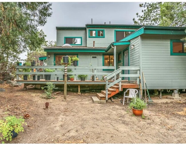 Building Photo - Large beautiful home in Idyllwild