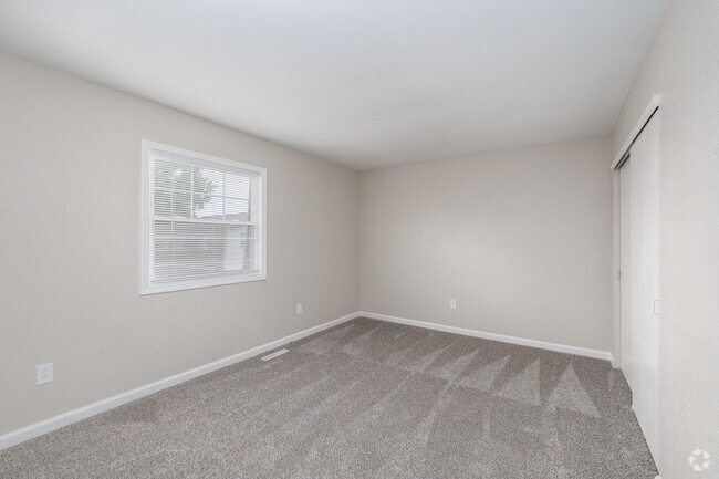 2BR, 1.5BA - 1,088SF - Primary Bathroom