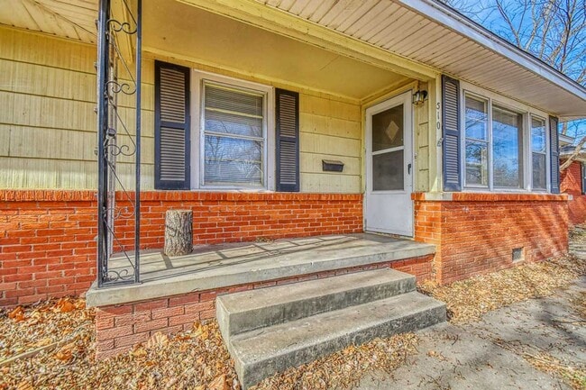 Photo - Charming Central Norman Home!