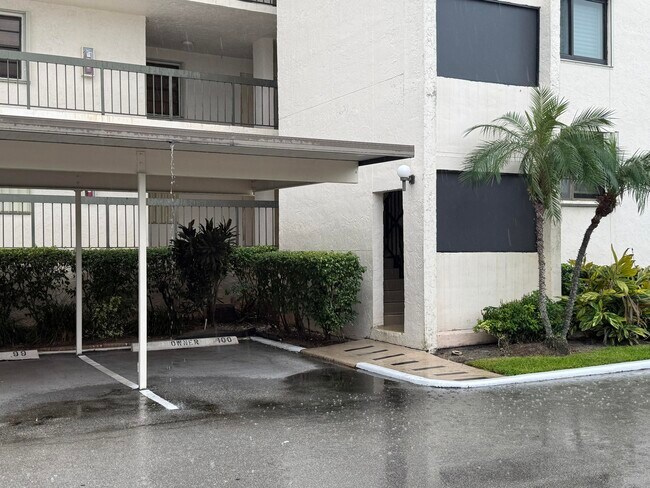 Photo - 7030 Half Moon Cir Unit 121