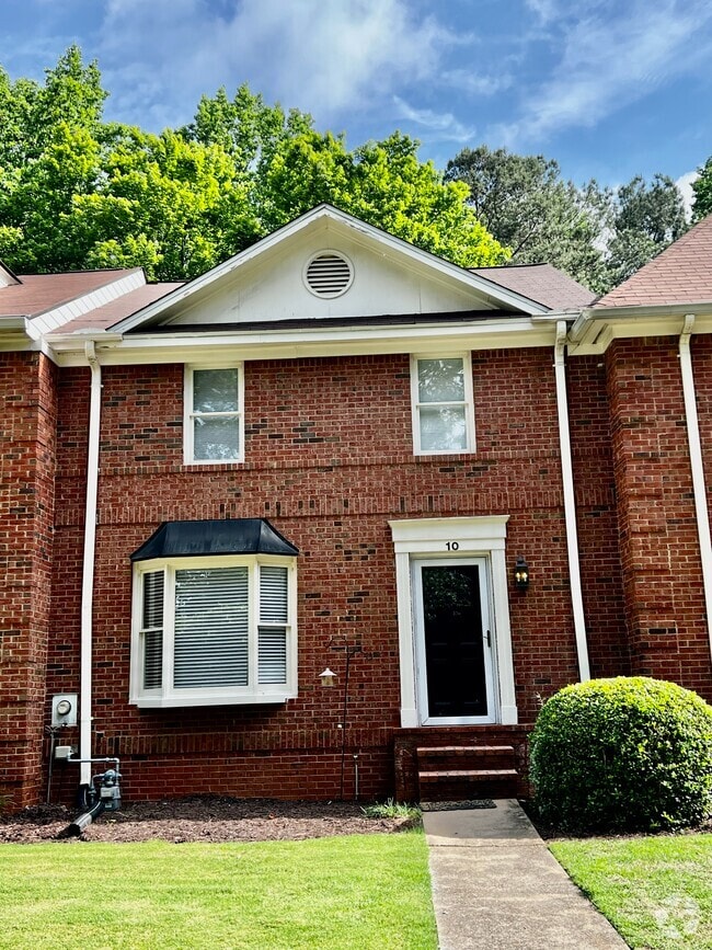 Building Photo - 10 Huntington Place Dr Rental