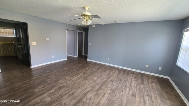 Photo - 247 College Park Dr