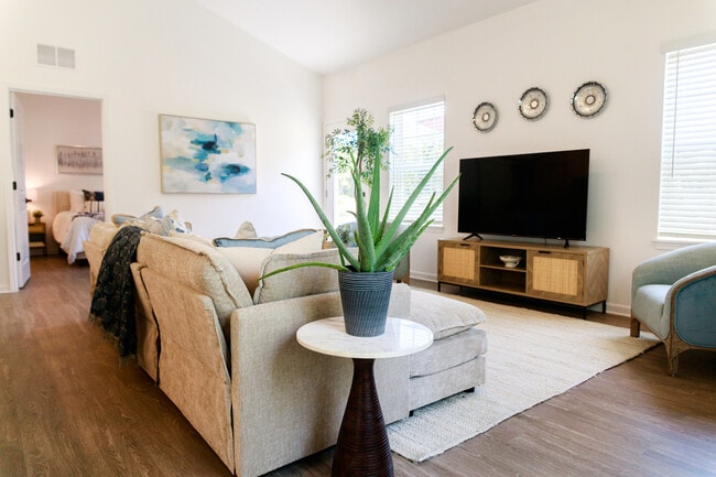 Photo - Calabash Shores