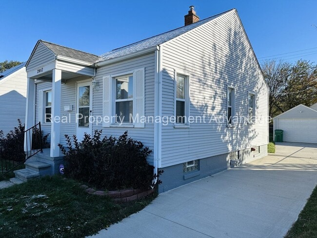 Photo - No Deposit Required! Meticulously Maintained with 2 Beds/Basement/Garage!