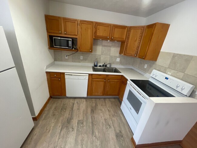 Photo - 205 S 37th St Unidad 3