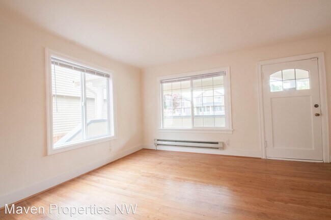 Photo - 4 br, 2 bath House - 5108 S Farrar St