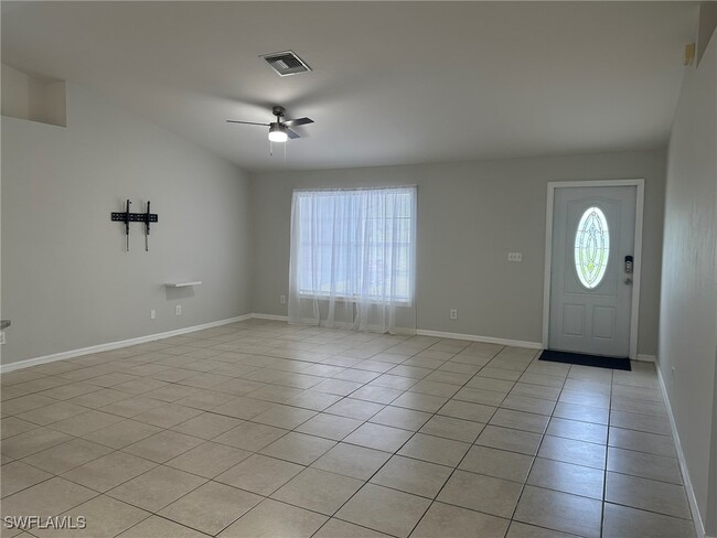 Photo - 2231 NW 7th Pl Casa