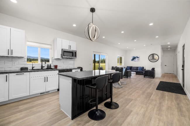 Photo - 15 Sandy Hl Ter