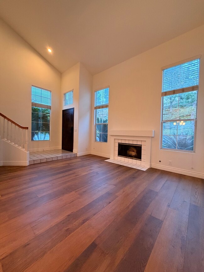 Photo - 27 Surfbird Ln