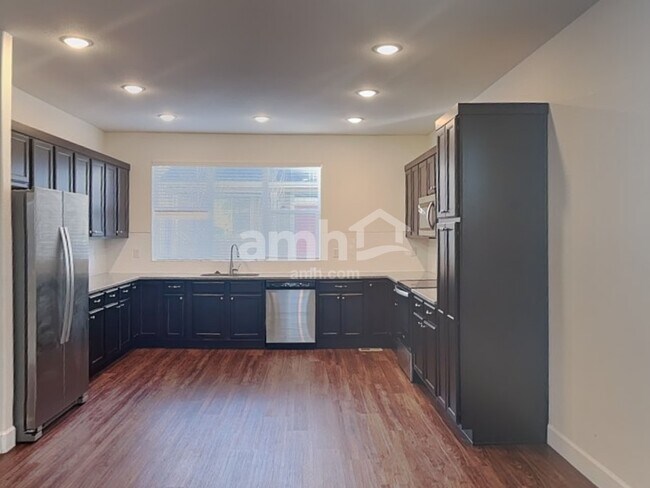 Photo - 4775 Crestone Peak St