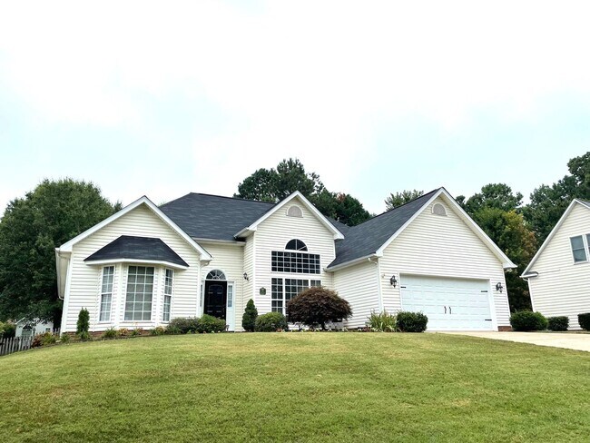 Photo - Three Bedroom Ranch Home With Deeded Boat ...