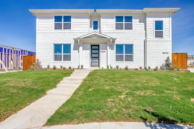 Building Photo - Coming Soon! Beautiful Townhome in Gated Community