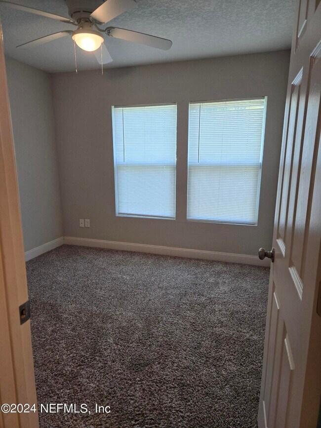 Photo - 8516 April St