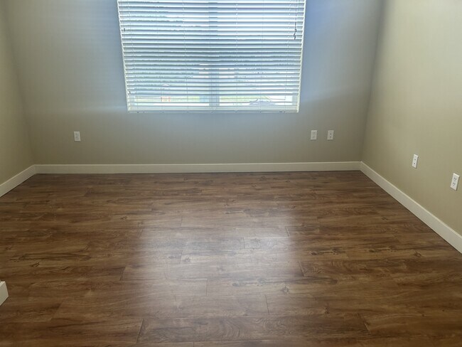 Bedroom - Apperson Way Apartments