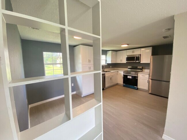 Photo - 502 Dunbar Ave