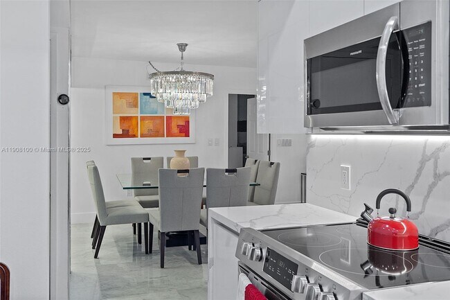 Photo - 20515 E Country Club Dr Unit 1545