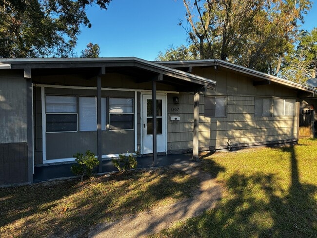 Building Photo - 6407 Terry Parker Dr N