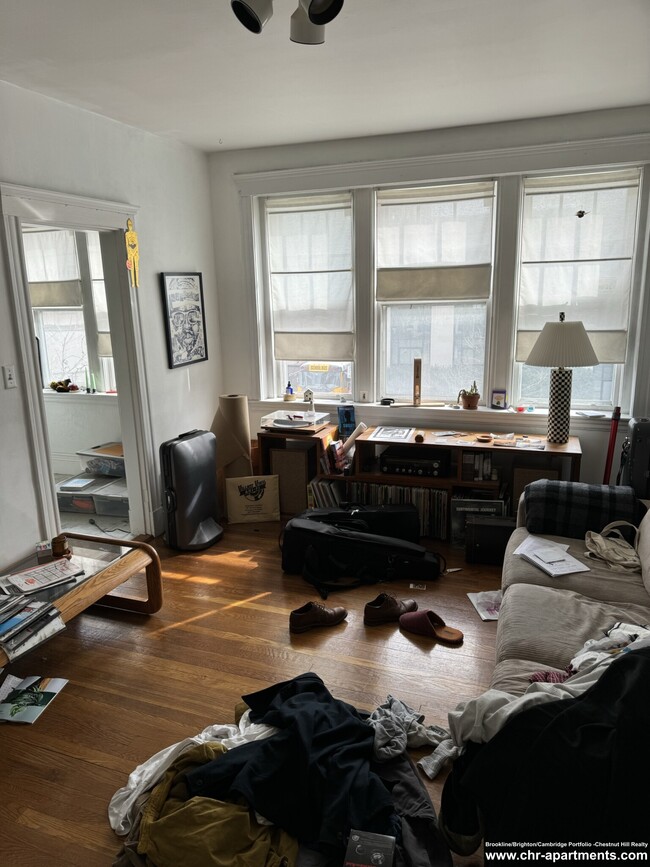 Photo - 1697 Cambridge St Apartments Unit 5