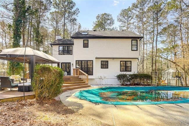 Photo - 3595 Chastain