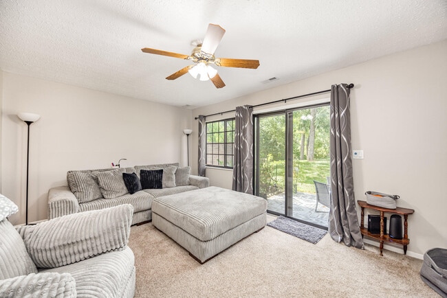 Photo - 6307 Cliffside Dr