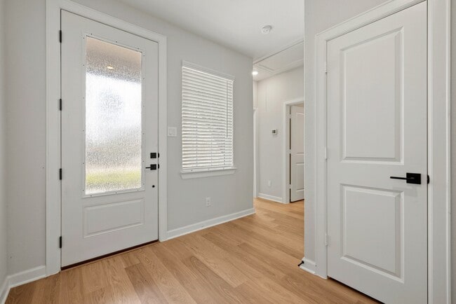 Photo - 2908 Fair Wind Ln