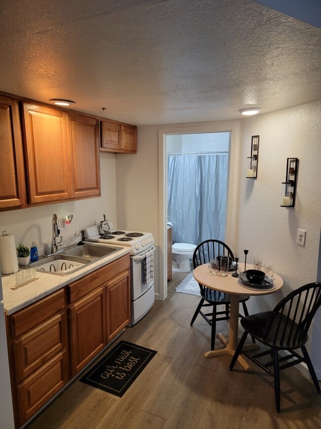 Sunset Apartments