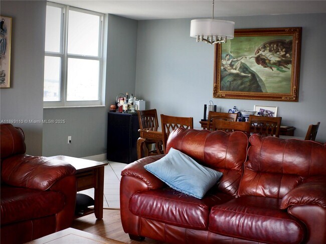 Photo - 300 Bayview Dr Unit 1206