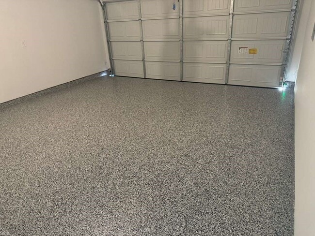 Building Photo - 10307 Penryn Frst Trl