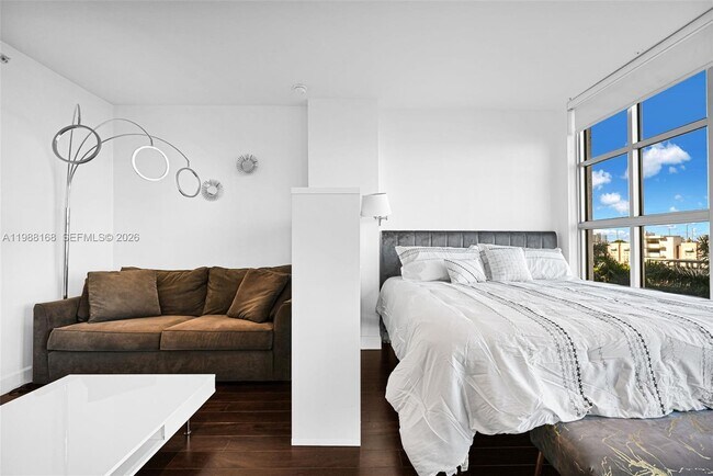 Photo - 3451 NE 1st Ave Unidad M0503