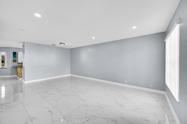 Photo - 7306 Michigan Isle Rd