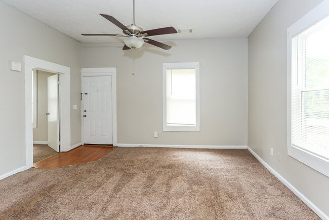 Photo - 6129 Sorrell St NE