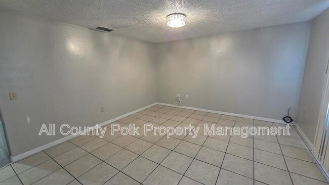 Photo - 2336 Chestnut Hills Dr