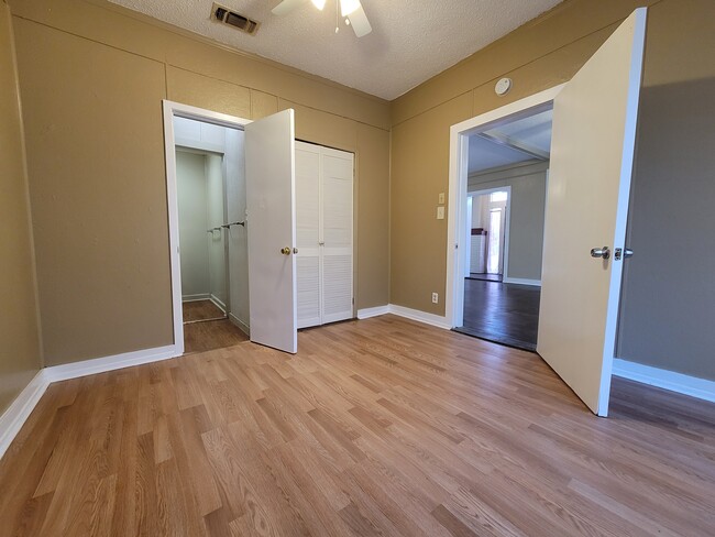 Photo - 1709 Austin Ave