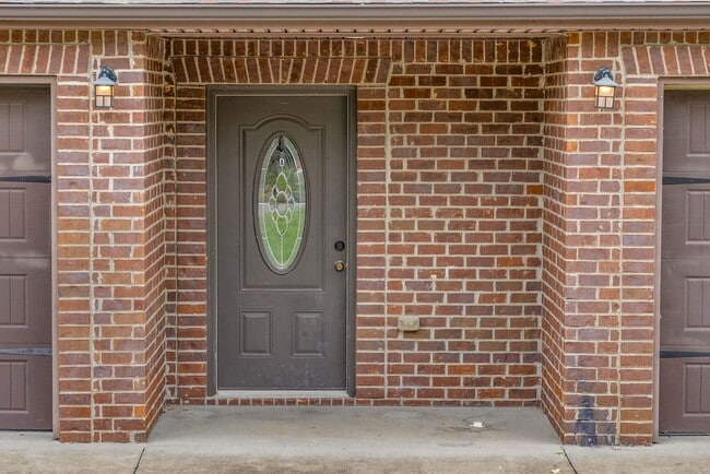 Photo - 754 Robb Ave Unit A