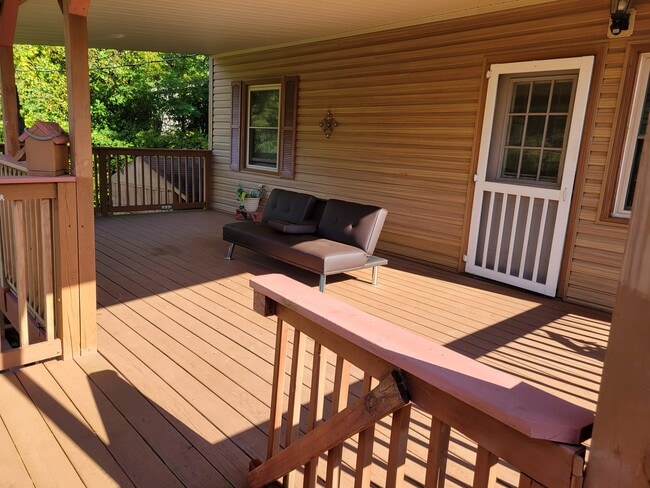 Photo - 507 Utah Mountain Rd