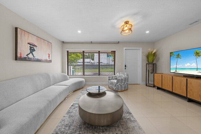 8290 NW 2nd Ct Unidad SI ID1540435P