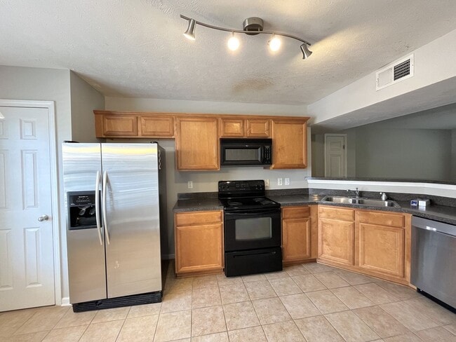 Photo - Great townhouse for rent in Murfreesboro!