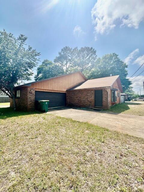 Building Photo - 38 5th St Rental