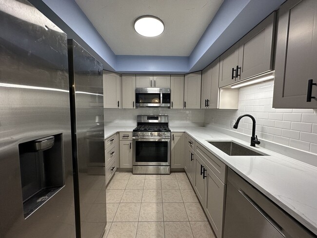 Photo - 79 Greenbrook Dr